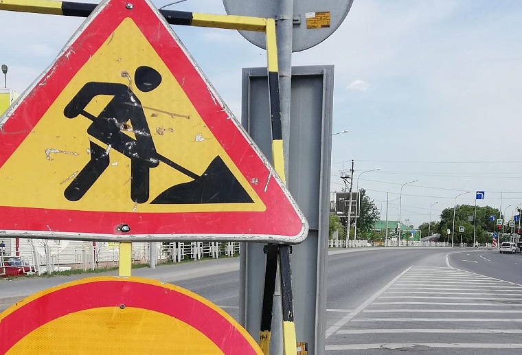 Движение на улице Джанбровского в Тюмени ограничат