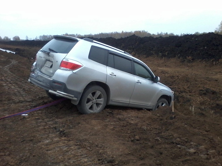 Сбитый насмерть пешеход стоял на проезжей части в темноте