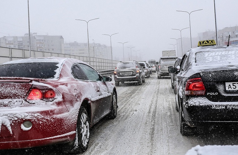 В районе улицы Джанбровского в Тюмени откроют дополнительные проезды
