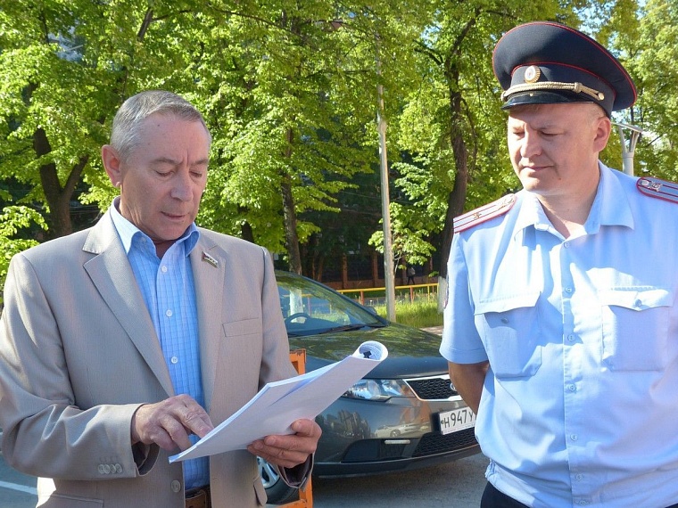 У «Гудвина» 22 парковочных места для инвалидов, а у «Панамы» – 2