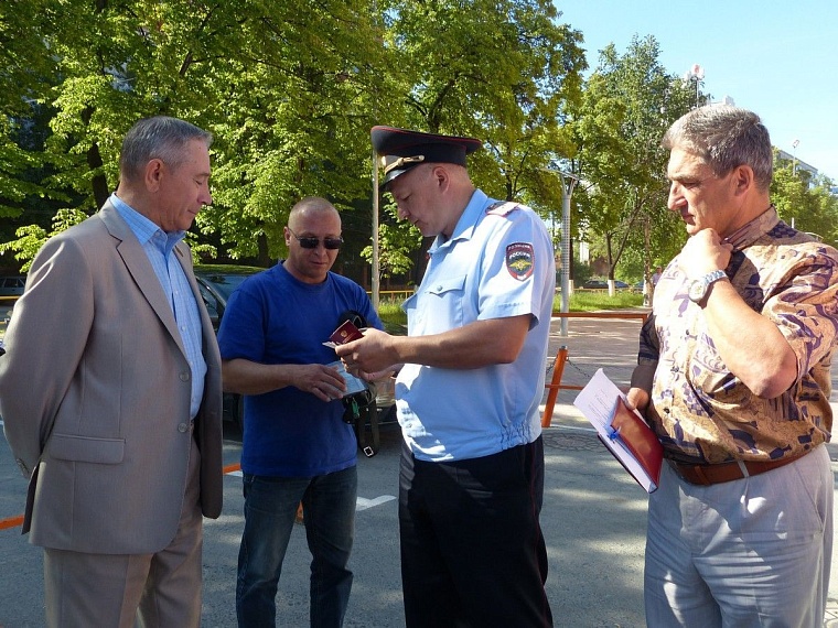 У «Гудвина» 22 парковочных места для инвалидов, а у «Панамы» – 2