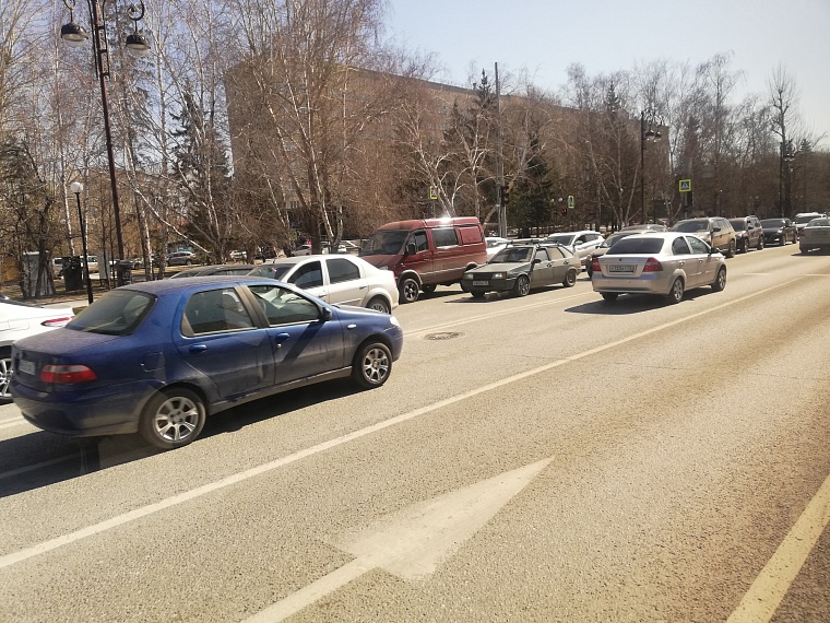 Тюменцы чаще других сталкиваются с мошенническими уловками на дорогах - опрос