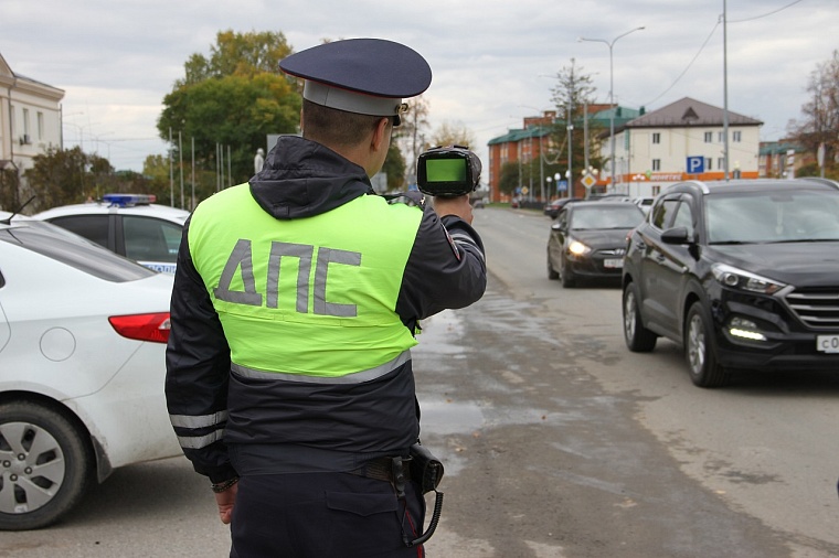 Камер станет больше: тюменские автоинспекторы расчехляют "фены"