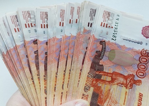 С начала 2025 года тюменским автоинспекторам 26 раз предлагали взятку