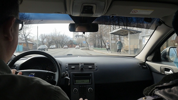 Ни гвоздя ни жезла. Пытаемся сдать экзамен по вождению в ГИБДД по новым правилам