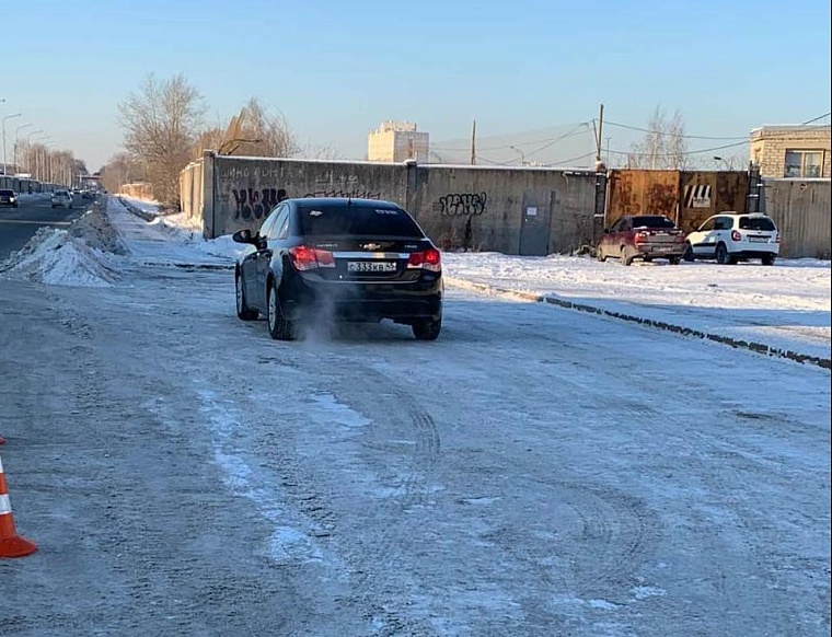 Камеры на тюменских дорогах вычисляют лишенных прав водителей и должников по штрафам