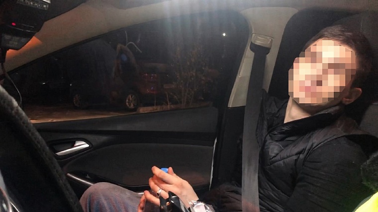 За пьяную езду без прав молодого водителя арестовали на 10 суток