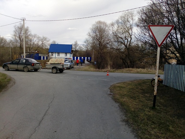 Пенсионер на «Ладе Калине» погиб в Первомай