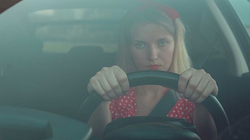 ГИБДД мстит: жительнице Ставрополья отказали в замене прав из-за смены фамилии