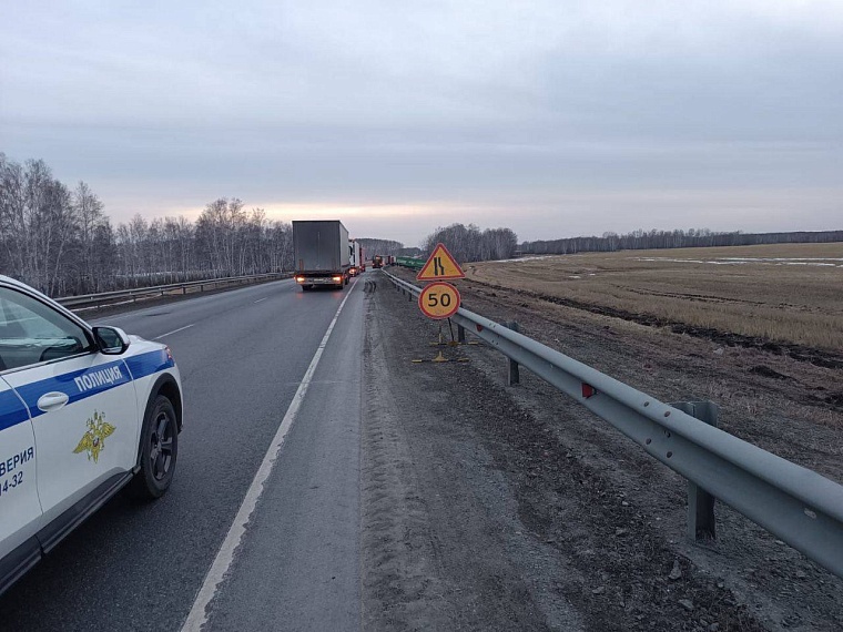 После смертельного ДТП на федеральной трассе в Бердюжском районе снизили допустимую скорость