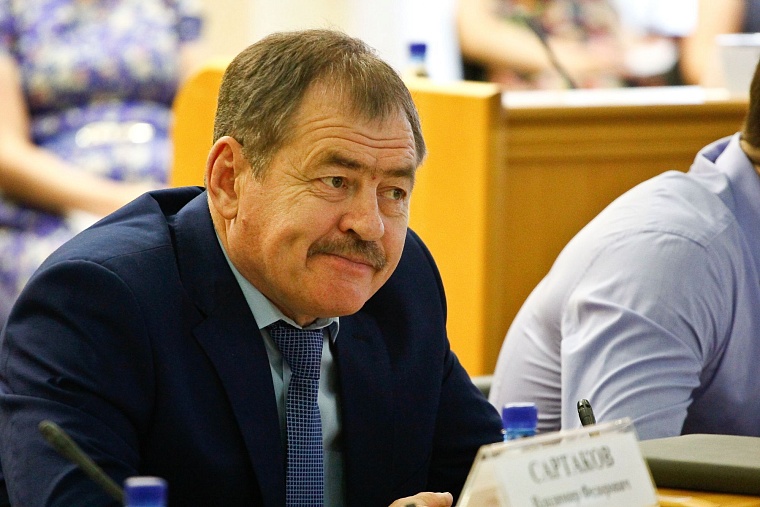 «Лежачие полицейские» в жилой зоне будут ставить одновременно с ремонтом дорог