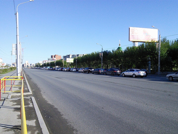 Общественный транспорт на Пермякова и Широтной хотят запустить по выделенным полосам