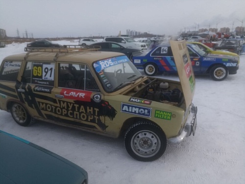 "Спецоперация "Лед" собрала сильнейших автогонщиков и силовиков