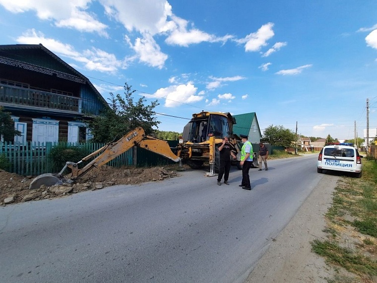 В Тюменском районе ГИБДД проверяет, как выполняются дорожные работы