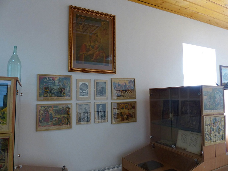 Экспонаты нового музея на родине Распутина сохранились благодаря эмигрантам