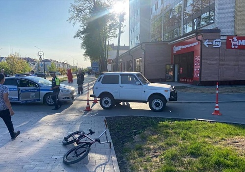 С начала года в тюменских дворах в ДТП пострадало 22 ребенка