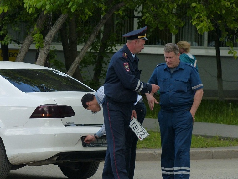 За езду «без посадки» тюменцам выписывают штраф