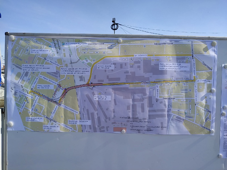 В Ялуторовске Александр Моор оценил строительство нового путепровода