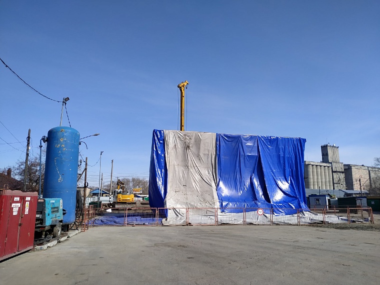 В Ялуторовске Александр Моор оценил строительство нового путепровода