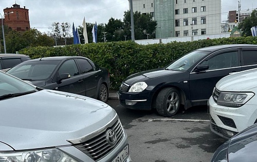 Платные парковки Тюмени: на Ленина повысят стоимость, на площади 400-летия день будет бесплатным