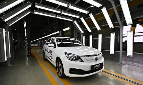 В Липецкой области сошел с конвейера первый электромобиль Evolute