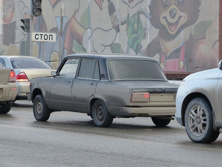 На тюменских дорогах началась борьба с «колхозным» ксеноном