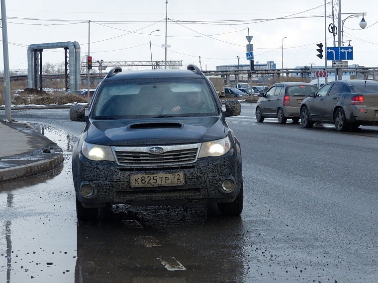 На тюменских дорогах началась борьба с «колхозным» ксеноном