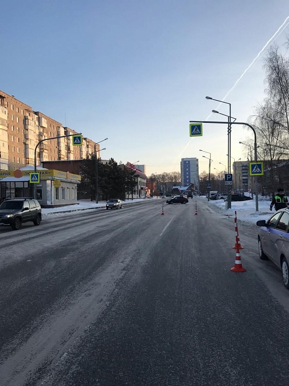 Пьяный водитель на "Мазде" разбил две "Лады"