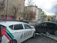 На перекрестке Киевской и Котовского в ДТП пострадали два человека