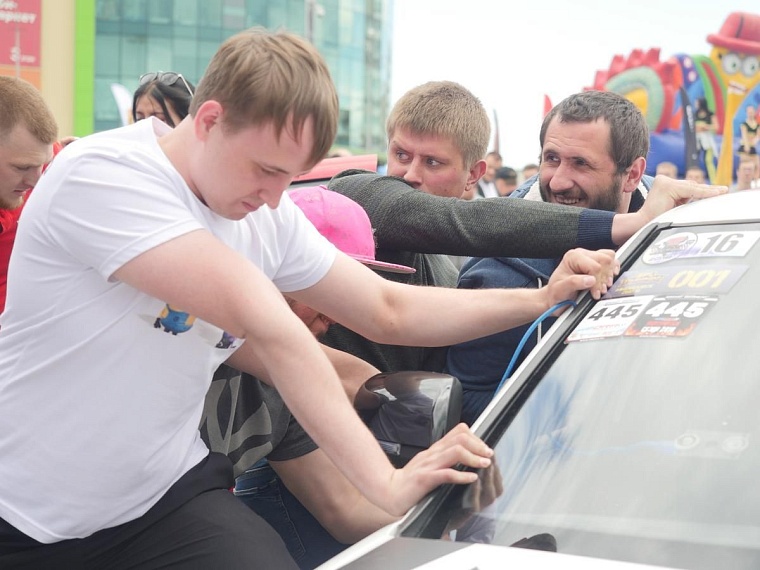 «Лада Приора» из Омска выдала 170 децибел