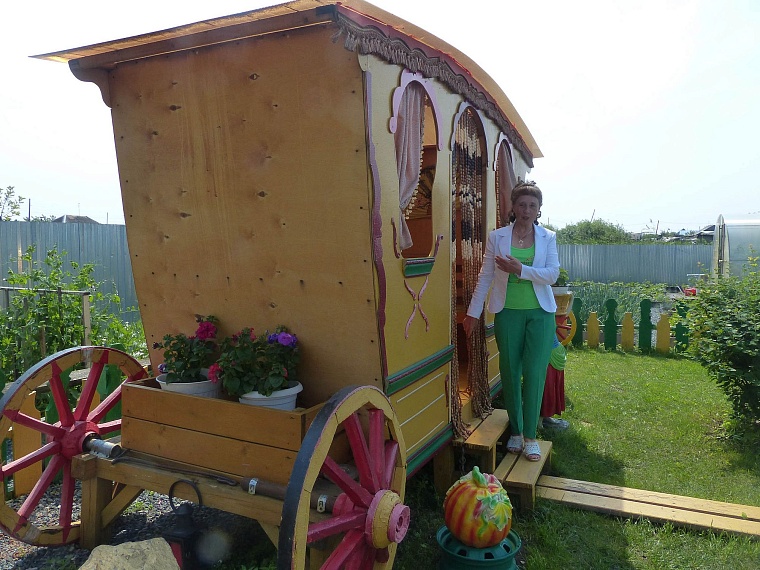 Где погладить ручную нутрию