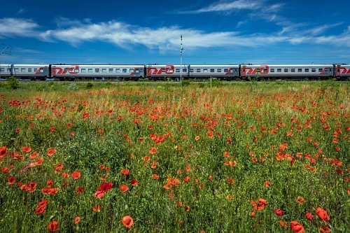 СвЖД запускает поезда по летним направлениям