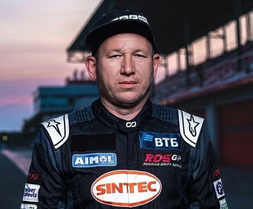 Известные дрифтеры России дадут автографы тюменцам