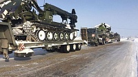 Военными машинами «Змей Горыныч» топят снег в Ростовской области