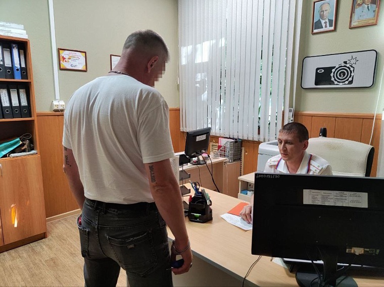 Тюменец выплатил крупную сумму штрафов за нарушения ПДД, о которых не подозревал