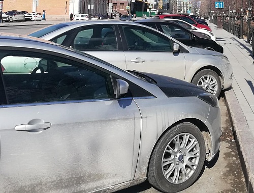 Тюменская область вошла в тройку лидеров по аренде машино-мест