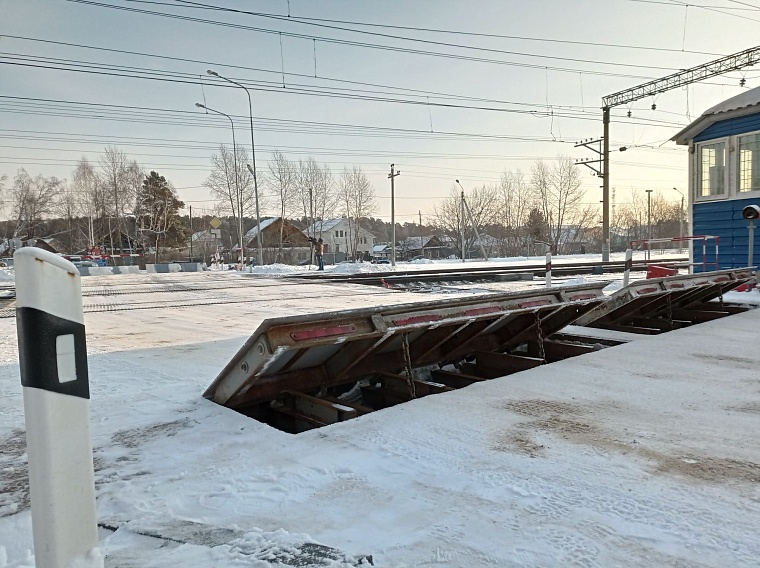 Как происходят ДТП на железнодорожных переездах