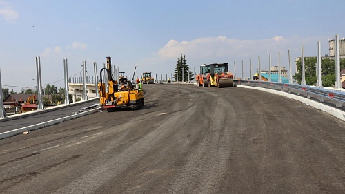 Мост через Транссиб в Ялуторовске откроют праздничным шествием
