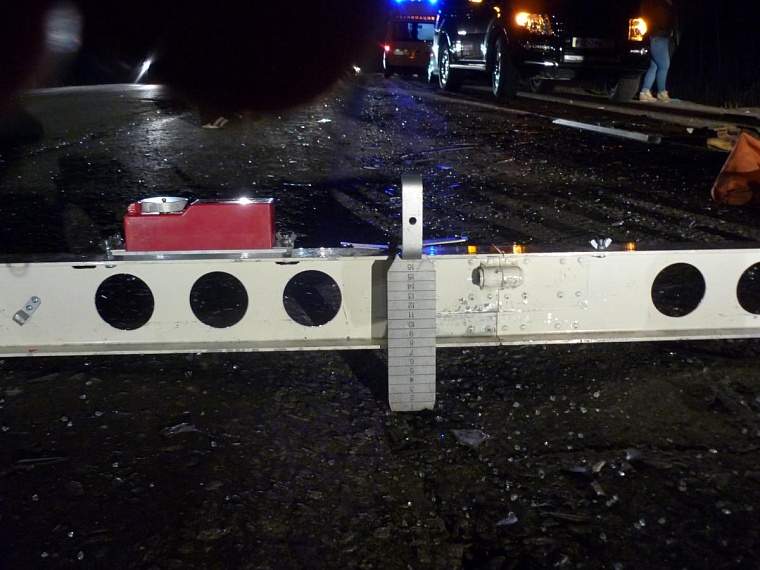 Из-за плохой дороги в столкновении «Доджа» и «Форда» погиб один из водителей