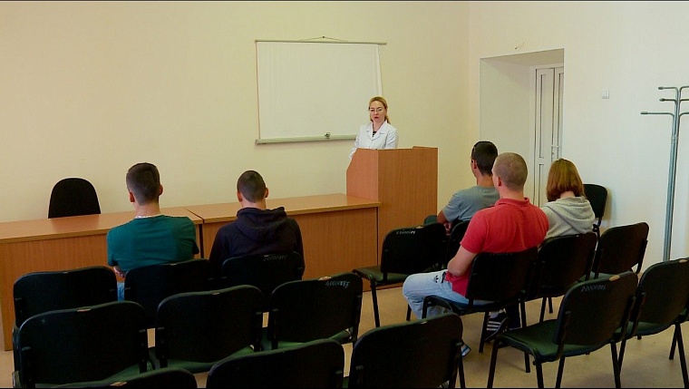 Хочешь вернуть права – приведи жену к наркологу