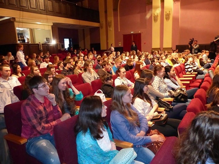Владимир Пирожков «вынес» мозг тюменским студентам