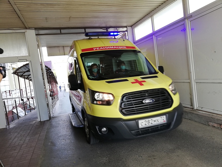 В Новосибирске медики извлекли из бронхов ребенка канцелярскую кнопку