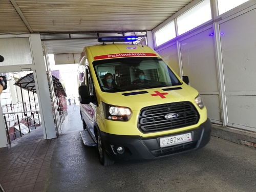 Тюменские врачи избавили 73-летнюю пациентку от тромба в сердце