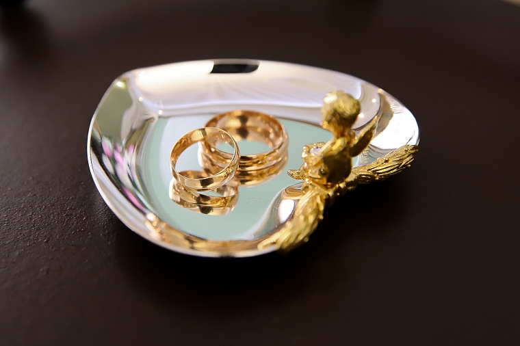 Возраст получателей медицинских сертификатов для молодоженов на Ямале увеличили до 45 лет