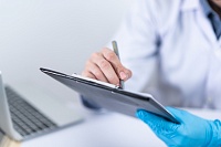 Лечение по интернету: можно ли сегодня обойтись без врачей-диагностов?