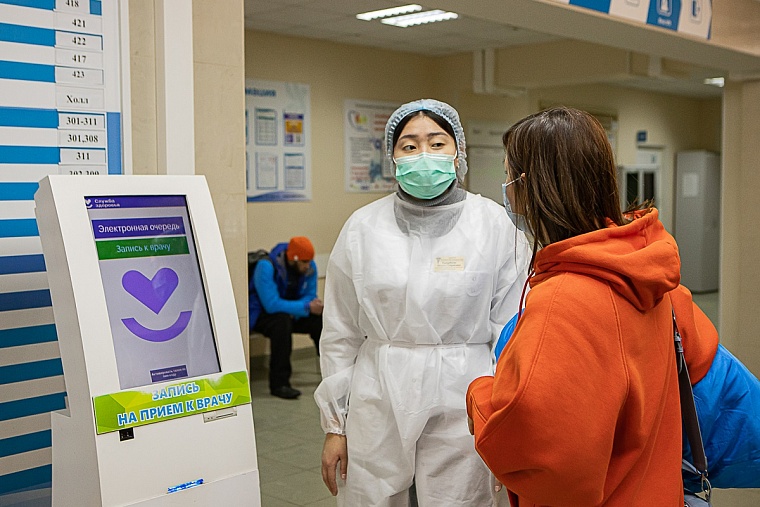 Врачи назвали полностью здоровыми только треть югорчан