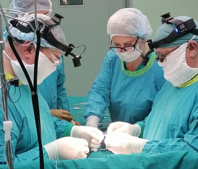 Врачи из Тюмени спасли подростка с редким заболеванием сердца