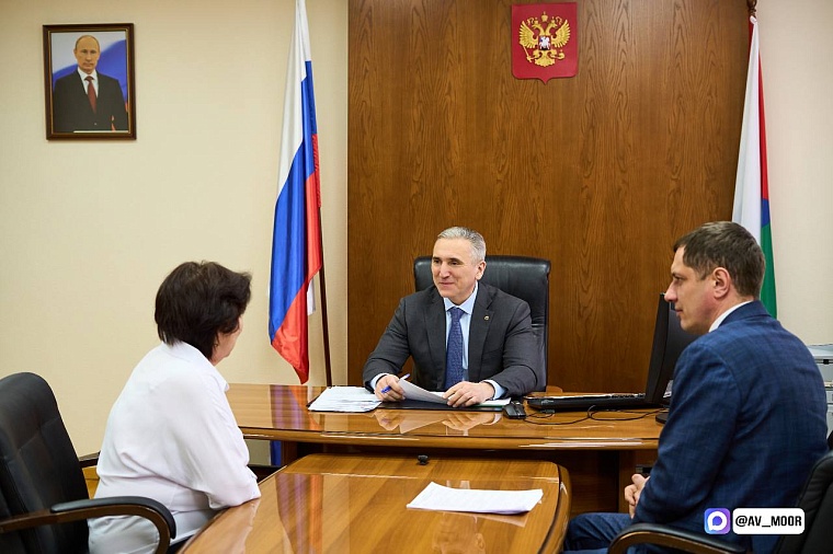 «Исполнение всех поручений буду держать на контроле»: Александр Моор подвел итоги приема граждан по поручению президента