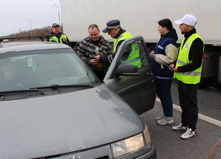 ГАИ призывает тюменских водителей переходить на зимний стиль вождения