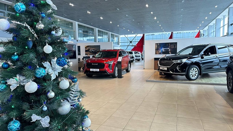 Выгода - до 450 000 рублей. Официальный дилер устроил предновогоднюю распродажу автомобилей